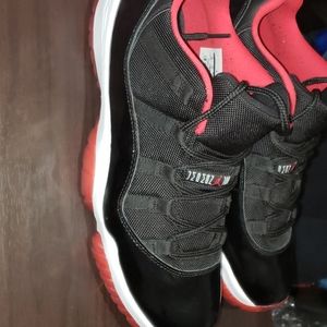 Jordan 11 Retro "Bred" Low
